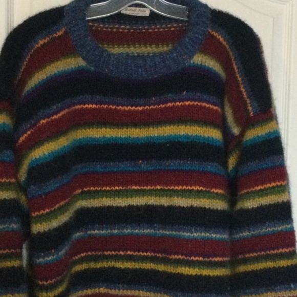 Maibritt Knits Women’s WARM Sweater Made in CANADA - Picture 6 of 6